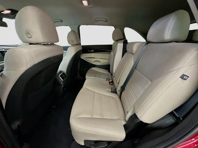Photo of 2020 Passion Red Kia Sorento