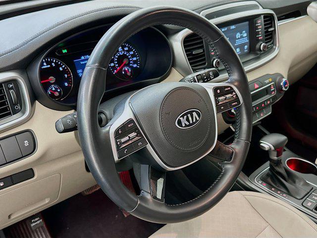 Photo of 2020 Passion Red Kia Sorento
