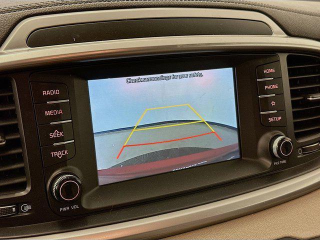 Photo of 2020 Passion Red Kia Sorento