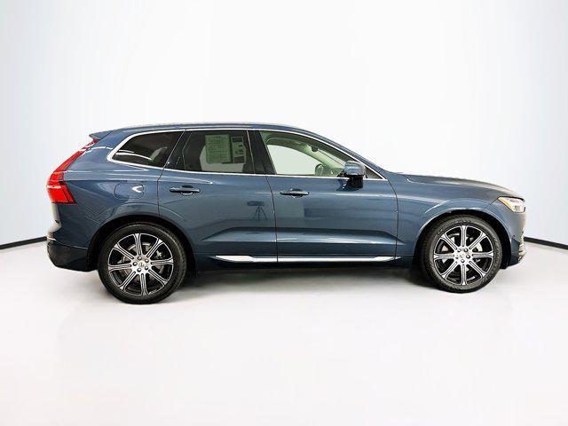 Photo of 2020 Denim Blue Metallic Volvo XC60