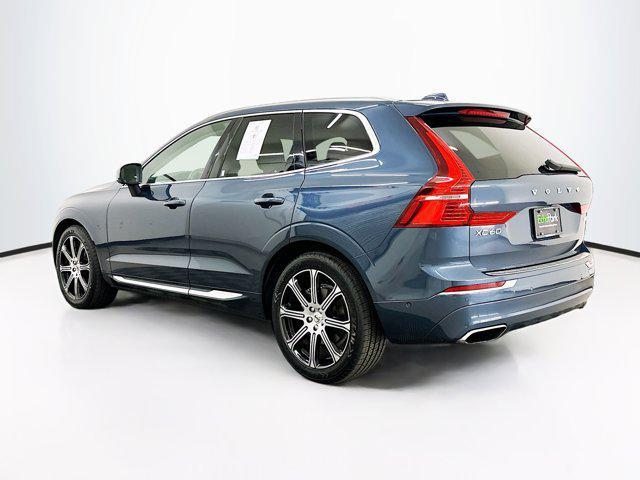 Photo of 2020 Denim Blue Metallic Volvo XC60