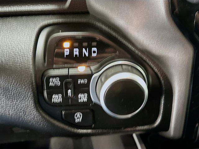 Photo of 2023 Diamond Black Crystal Pearlcoat RAM 1500