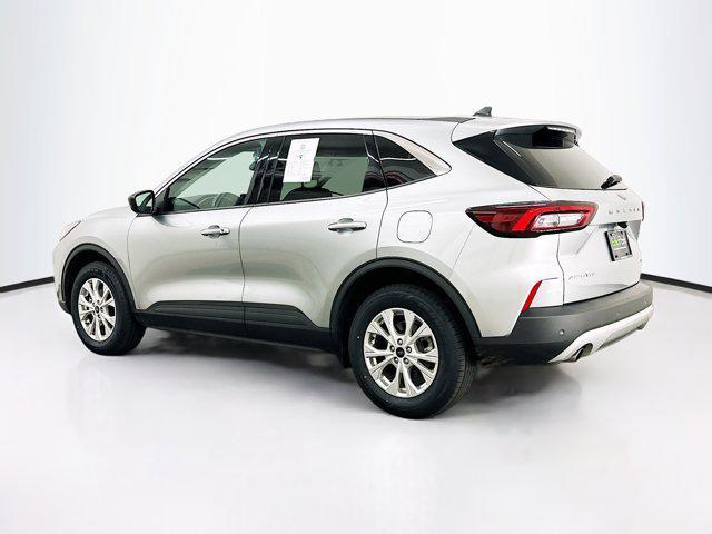 Photo of 2024 Iconic Silver Metallic Ford Escape