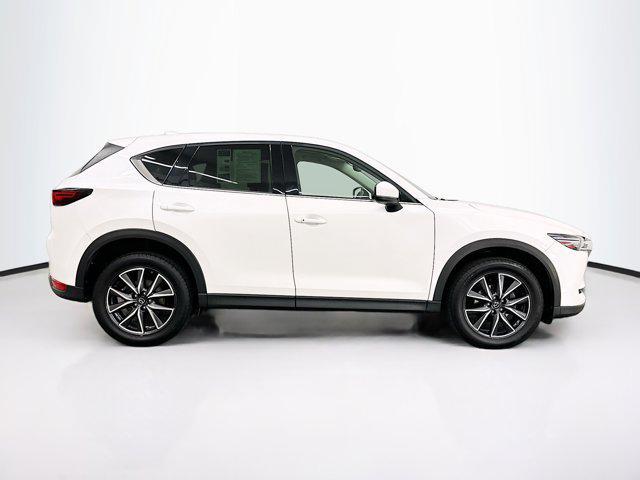 Photo of 2018 Snowflake White Pearl Mica Mazda CX-5