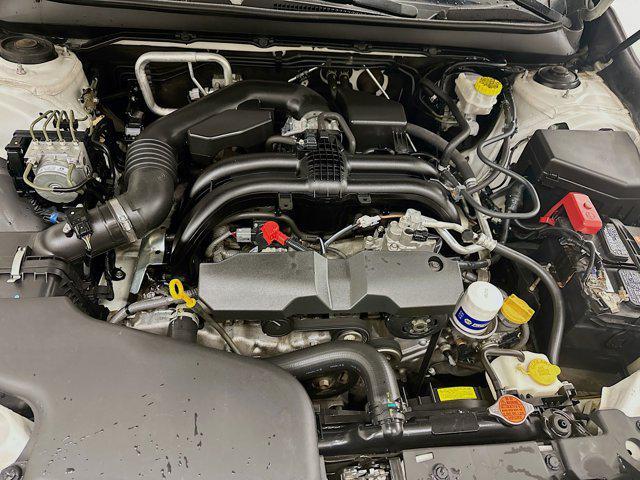 Photo of 2018 Crystal White Pearl Subaru Legacy