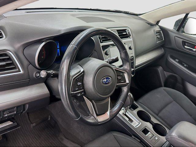 Photo of 2018 Crystal White Pearl Subaru Legacy