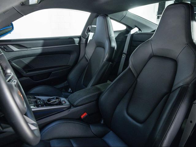 Photo of 2025 Lugano Blue Porsche 911