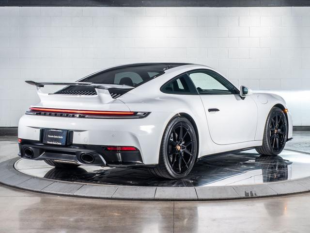 Photo of 2025  Porsche 911