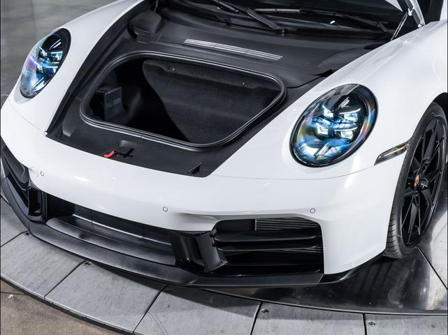 Photo of 2025  Porsche 911