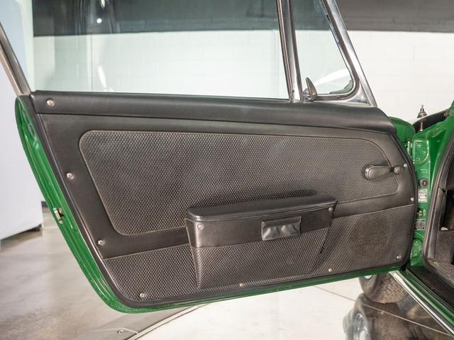 Photo of 1968 Irish Green Porsche 911