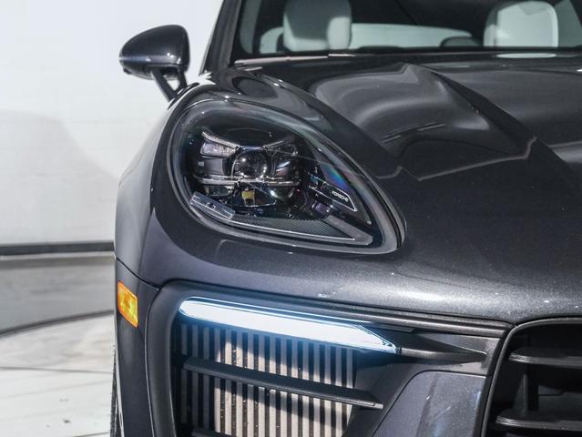 Photo of 2023 Gray Porsche Macan
