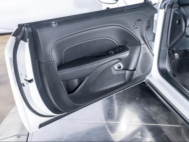 Photo of 2022 White Knuckle Clearcoat Dodge Challenger