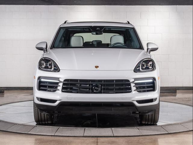 Photo of 2023 White Porsche Cayenne