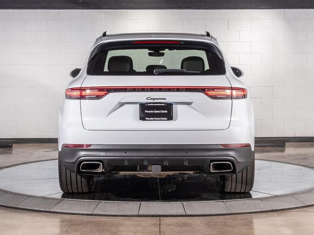Photo of 2023 White Porsche Cayenne