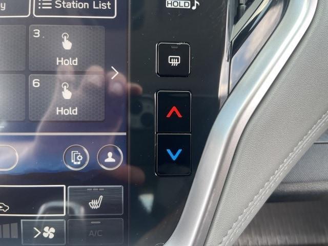 Photo of 2025 Ice Silver Metallic Subaru Outback