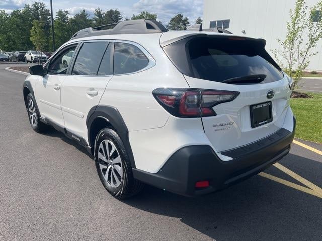 Photo of 2024 Crystal White Pearl Subaru Outback