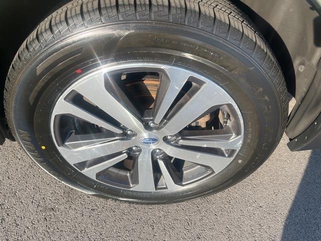 Photo of 2019 Wilderness Green Metallic Subaru Outback
