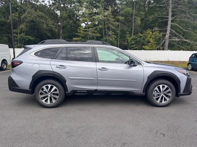 Photo of 2025 Ice Silver Subaru Outback