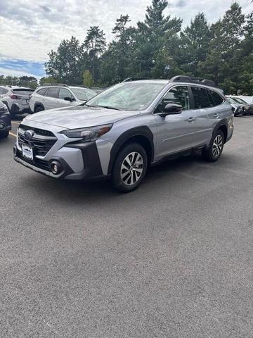 Photo of 2025 Ice Silver Subaru Outback