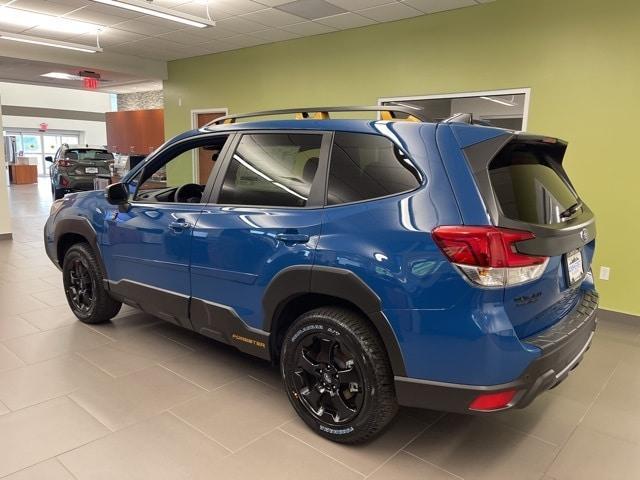 Photo of 2025 Geyser Blue Subaru Forester