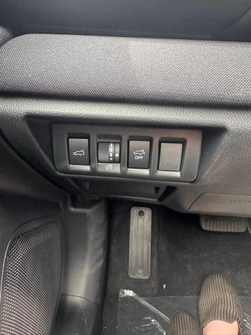 Photo of 2025 Crystal White Pearl Subaru Outback