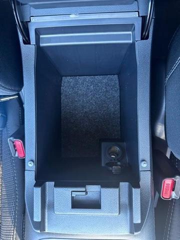 Photo of 2025 Ice Silver Subaru Outback