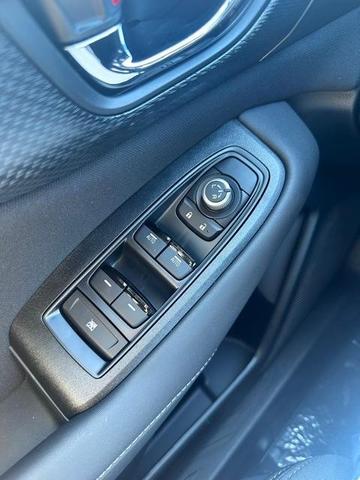 Photo of 2025 Ice Silver Subaru Outback