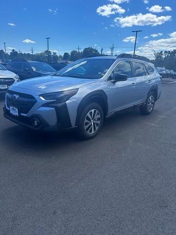 Photo of 2025 Ice Silver Subaru Outback