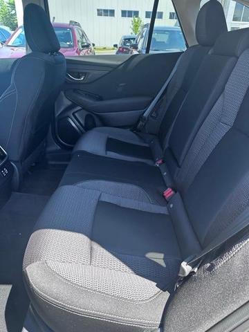 Photo of 2025 Ice Silver Subaru Outback