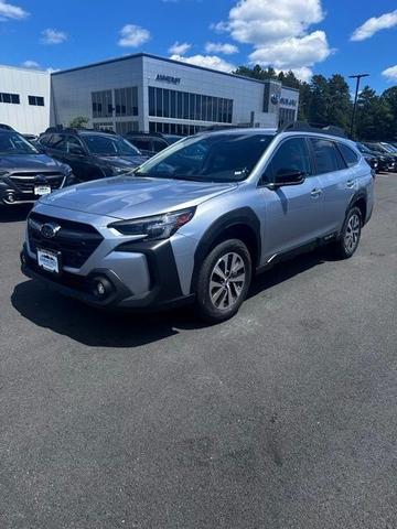 Photo of 2025 Ice Silver Subaru Outback