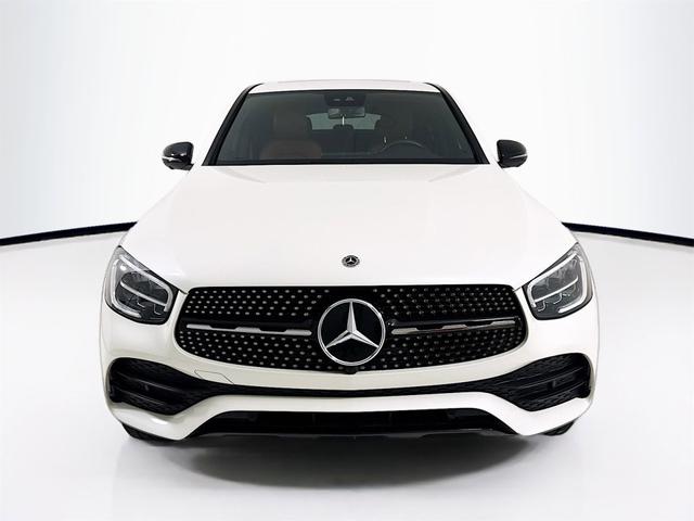 Photo of 2023 MANUFAKTUR Diamond White Metallic Mercedes-Benz GLC 300