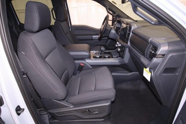 Photo of 2025 Space White Metallic Ford F-150