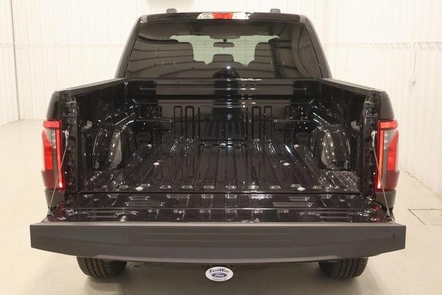 Photo of 2025 Agate Black Metallic Ford F-150