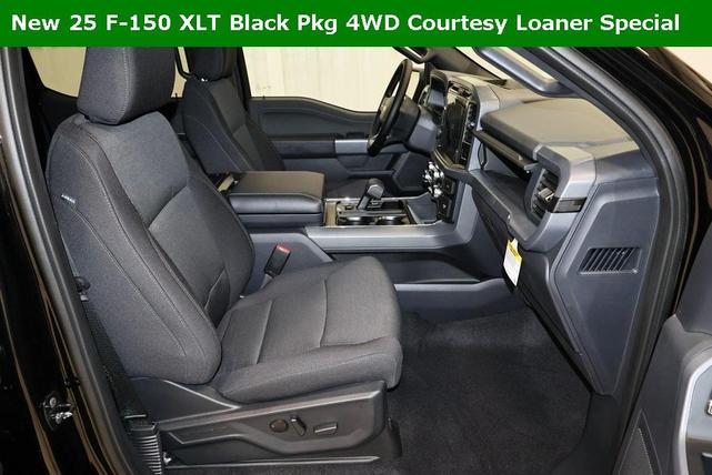 Photo of 2025 Agate Black Metallic Ford F-150