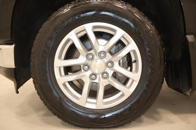 Photo of 2019 Black Chevrolet Silverado 1500