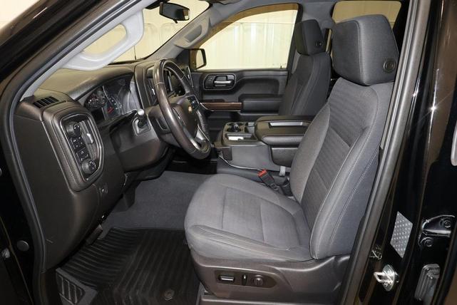 Photo of 2019 Black Chevrolet Silverado 1500