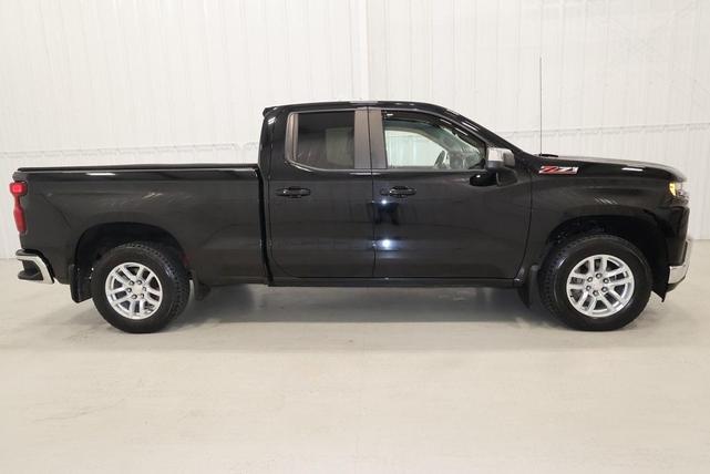 Photo of 2019 Black Chevrolet Silverado 1500