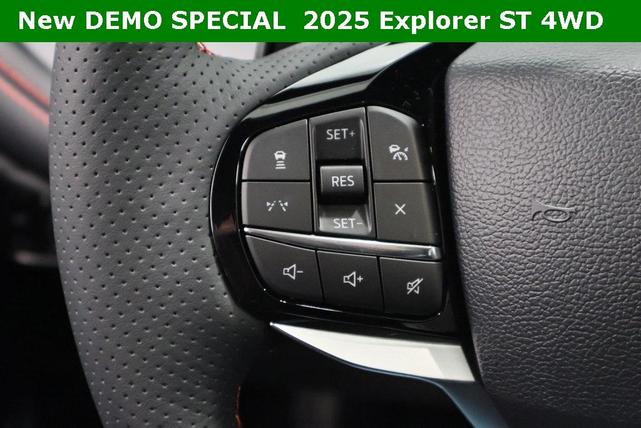 Photo of 2025 Vapor Blue Metallic Ford Explorer