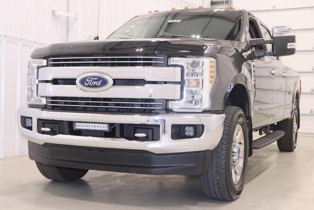Photo of 2018 Magnetic Metallic Ford F-250