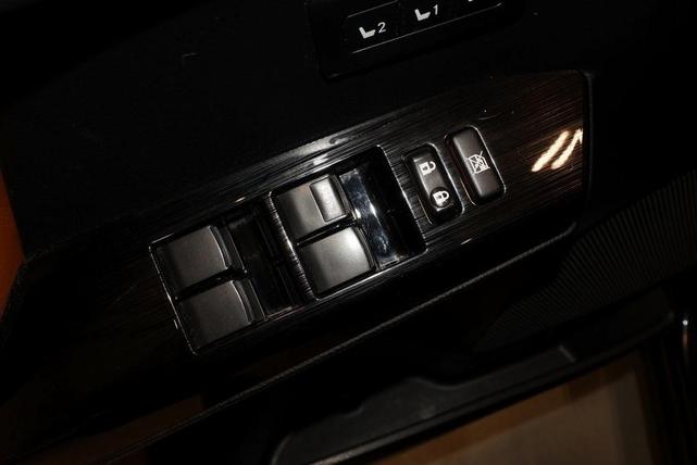 Photo of 2018 Black Sand Pearl Toyota RAV4 Hybrid