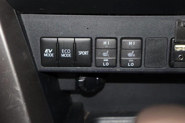 Photo of 2018 Black Sand Pearl Toyota RAV4 Hybrid