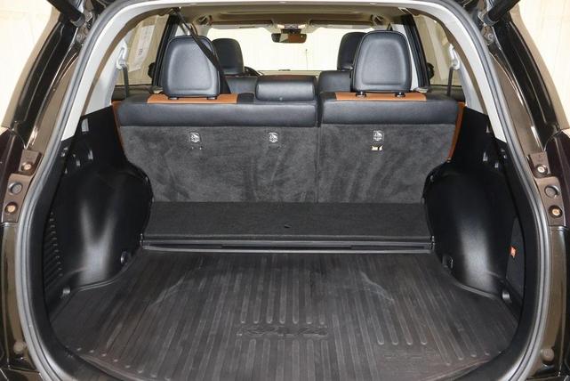 Photo of 2018 Black Sand Pearl Toyota RAV4 Hybrid