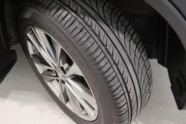 Photo of 2018 Black Sand Pearl Toyota RAV4 Hybrid