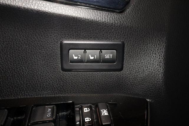 Photo of 2018 Black Sand Pearl Toyota RAV4 Hybrid