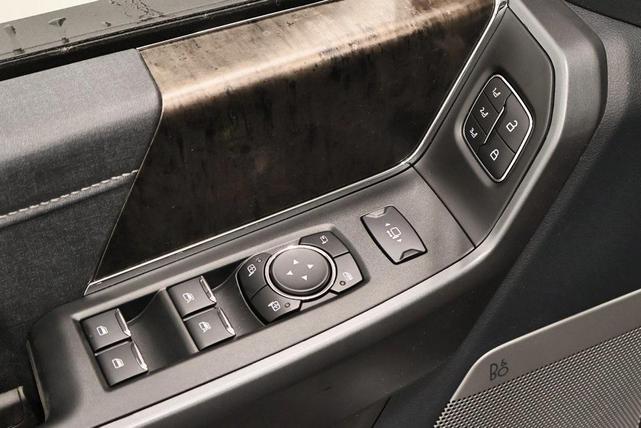 Photo of 2025 Avalanche Ford F-350