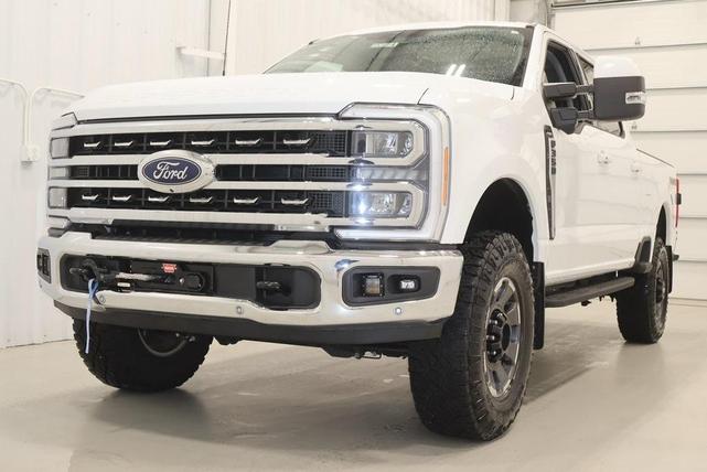 Photo of 2023 Oxford White Ford F-350