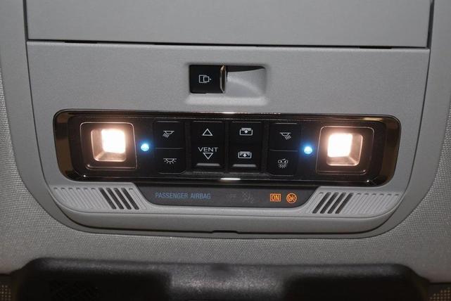 Photo of 2023 Oxford White Ford F-350
