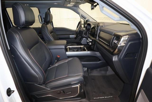 Photo of 2023 Oxford White Ford F-350