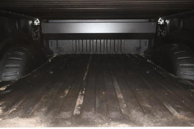 Photo of 2023 Oxford White Ford F-350