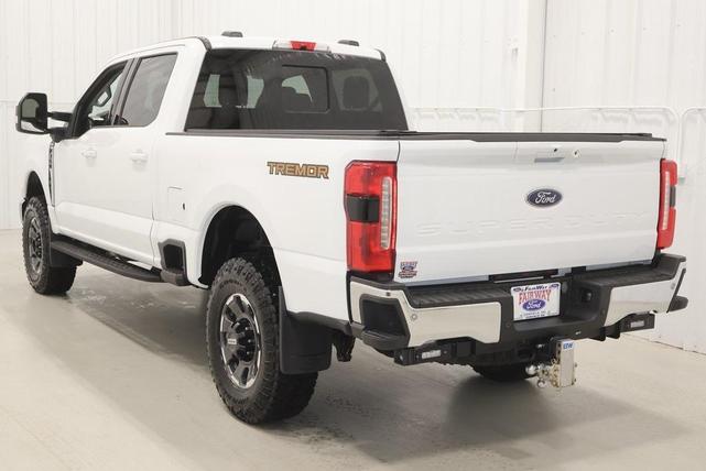 Photo of 2023 Oxford White Ford F-350